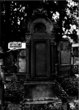 Grabstein 234