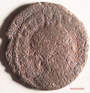Römische Münze, Nominal Follis, Prägeherr Constantinus I. oder Söhne, Prägeort nicht bestimmbar, Original