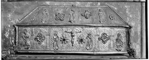 Reichenau Mittelzell Kloster Marienmünster Schatzkammer Reliquienschrein des Heiligen Januarius (12. Jahrhundert) Darstellung Heiliger Januarius und Apostel