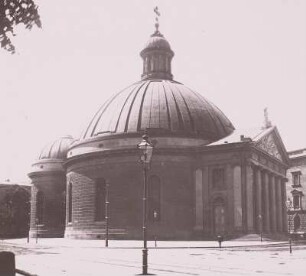 Katholische Kathedrale Sankt Hedwig