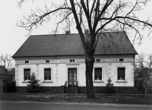 Lossow, Frankfurt (Oder), Platz der Einheit 5