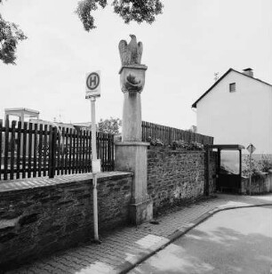 Kriegerdenkmal; Heidenrod, Nassauer Straße