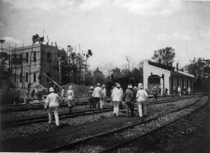 Fahrt nach Morogoro, auf der Station Ngerengere