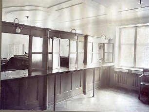 Fischer, Theodor; Hall / Tirol (Österreich); Postgebäude - Schalterhalle