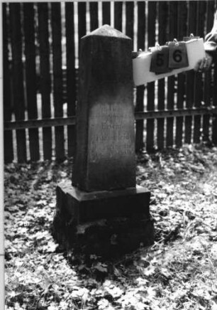 Grabstein 56
