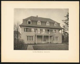 Landhaus Prof. Reinhold Rüdenberg, Berlin-Grunewald: Gartenseite (aus: Alfred Breslauer, Ausgeführte Bauten 1897-1927)