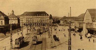 Karlsruhe - 32 Ansichten nach photographischen Aufnahmen. Bahnhofsplatz
