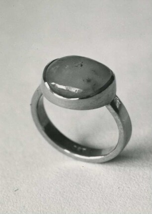 Ring aus Gold mit Amazonit von Anne von Miller-Schütz