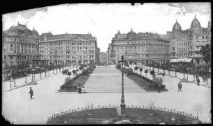 Budapest. Freiheitsplatz. Linkes Teilbild vom Panorama