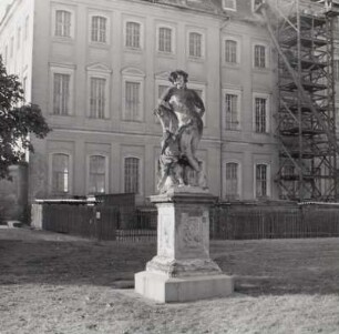 Allegorie des Herbstes aus dem Schlosspark Pretzsch
