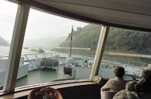 Rheinfahrt: Aussichtssalon