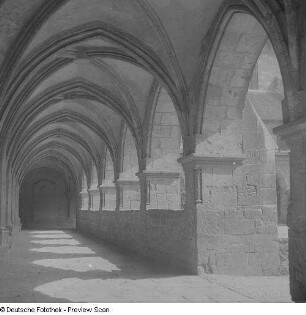 Kreuzgang des Naumburger Doms St. Peter und Paul