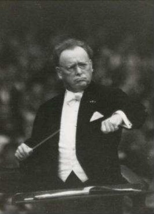 Willem Mengelberg dirigiert in Amsterdam