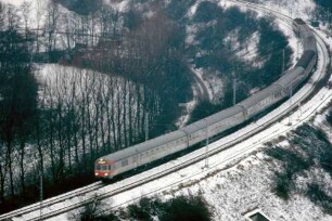Höfingen Lok Baureihe 141 Nahverkehrszug WeilderStadt-S Bnb-Wagen