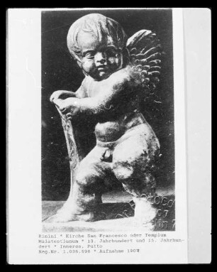 Statuette