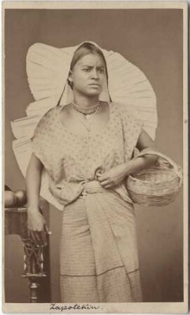 Zapotekische Frau in Tracht