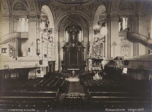 "Michaeliskirche, Längsschiff" aus der "St. Michaelis Gedächtnismappe"