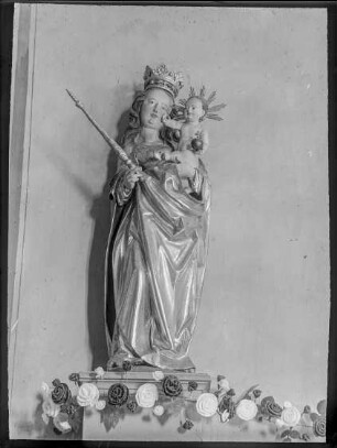 Dreifaltigkeitskapelle, Muttergottes um 1500