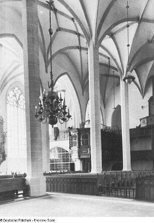 Bautzen. Dom St. Petri (1213/1221). Kircheninneres. Blick vom protestantischen Altarplatz nach Südwesten