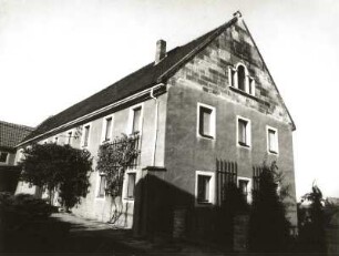 Nentmannsdorf. Vierseithof Nummer 30. Wohnhaus (1766)