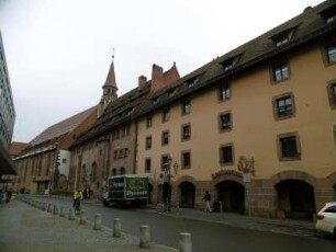 Nürnberg: Heilig-Geist-Spital Heilig-Geist-Kirche