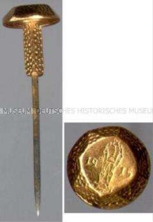 Spendennagel zur Kriegs-Nagelung