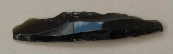 Obsidian knife