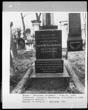Grabstein von Cornelie Gernsheim (gestorben 1886.03.01)
