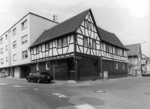 Frankfurt, Alt-Niedereschbach 2