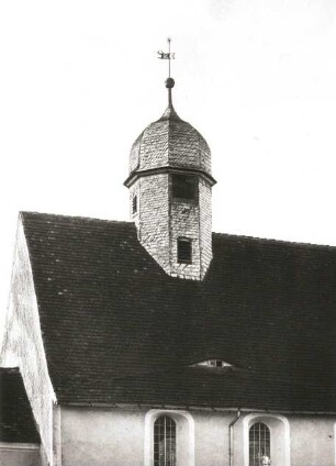 Thammenhain (Kreis Wurzen). Dorfkirche (1501/1600 und 1838). Teilansicht mit Dachreiter von Nordosten