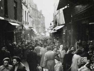 Ohne Titel (Paris, Rue Mouffetard)