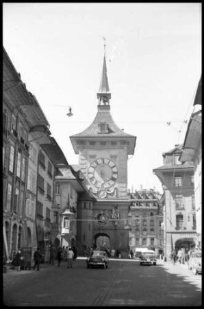 Bern: Zytgloggeturm von der Marktgasse