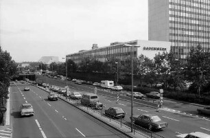 Karlsruhe: Verkehr in der Kriegsstraße