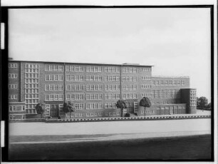 Schulgebäude: Modell