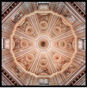 Die Kuppel von Santa Maria di Loreto