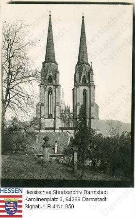 Marburg/Lahn, Elisabethkirche vom Michelchen aus gesehen