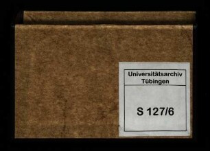 Pappschachtel mit Archivsignatur