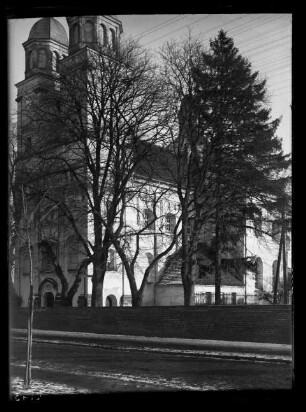 Ehemalige Bernhardinerklosteranlage, Katholische Kirche Sankt Marien Unbefleckt Empfangen, Zirke, Polen