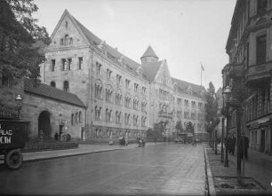 Hauptpostamt