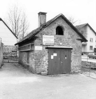 Altes Backhaus (Massivbau); Ranstadt, Kapellenstraße 15