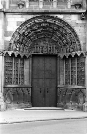 Trier: Romanisches Domportal