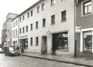 Radeberg, Hauptstraße 18. Wohnhaus mit Läden (1760)