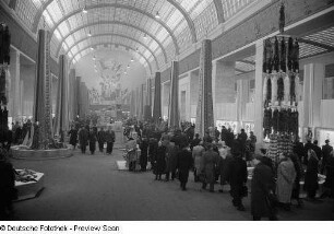Blick in die Ausstellungshalle der Sowjetunion
