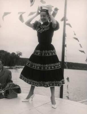 Catarina Valente [mit der Gloria Flotte auf der Havel]
