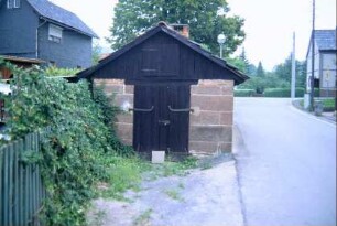 Backhaus, aus Sandsteinquadern gebaut