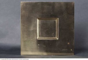 Teller nach dem Entwurf von Carlo Scarpa