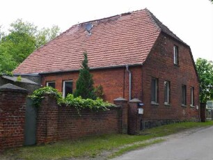 Linde, Löwenberger Land, Griebener Chaussee 9