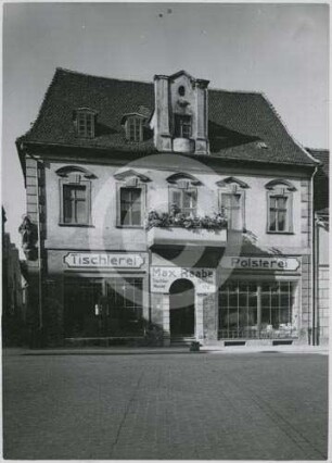 Bürgerhaus Schlossplatz 9 (33) in Brieg