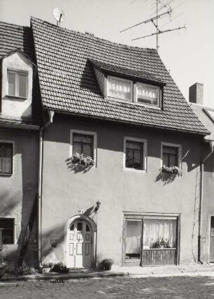 Wohnhaus mit Ladeneinbau