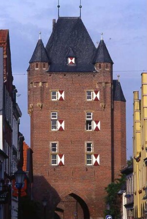 Xanten - Stadttor : Stadttor. Aufgenommen in Xanten 2001